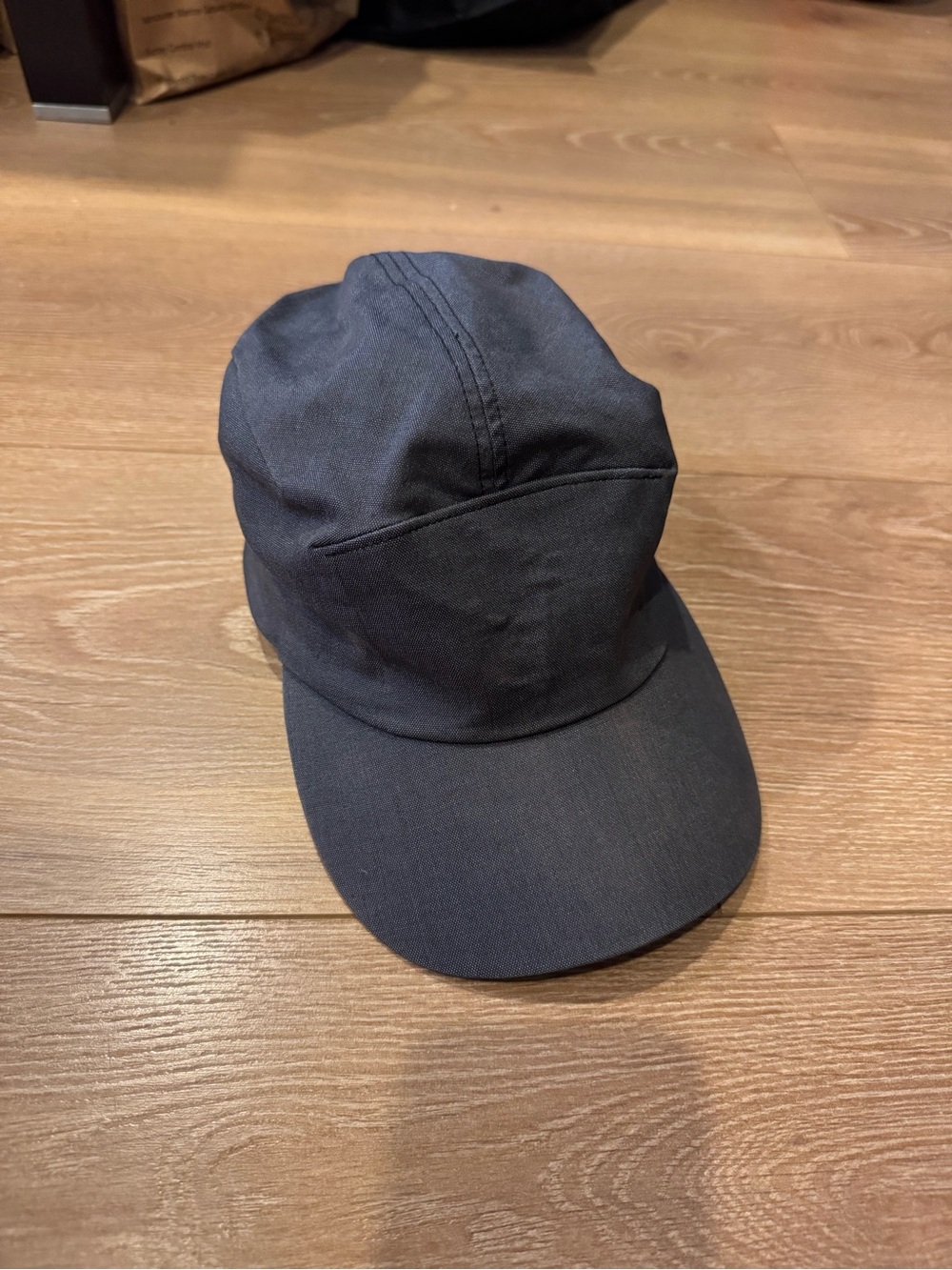 Lululemon Men's grey adjustable Casual Cap